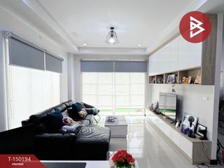 For sale 4 bedrooms house in Mueang Suphanburi, Suphan Buri