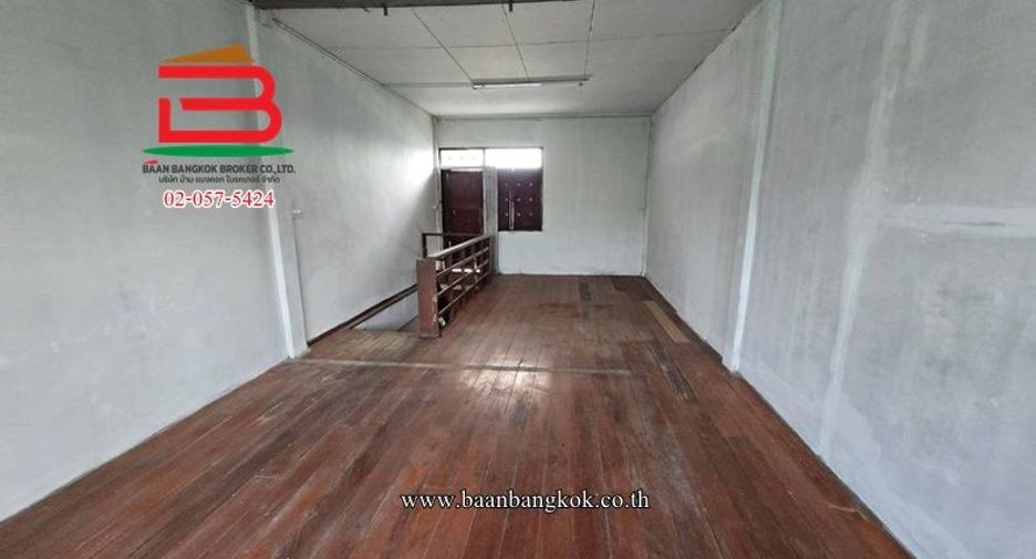 Gewerbefläche zum Kauf in Phra Pradaeng, Samut Prakan