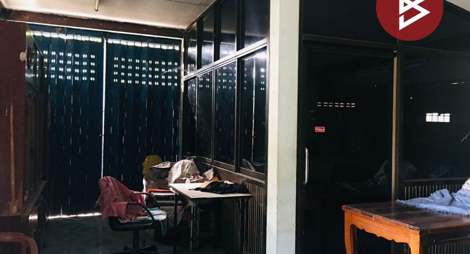For sale 3 bedrooms house in Doem Bang Nang Buat, Suphan Buri