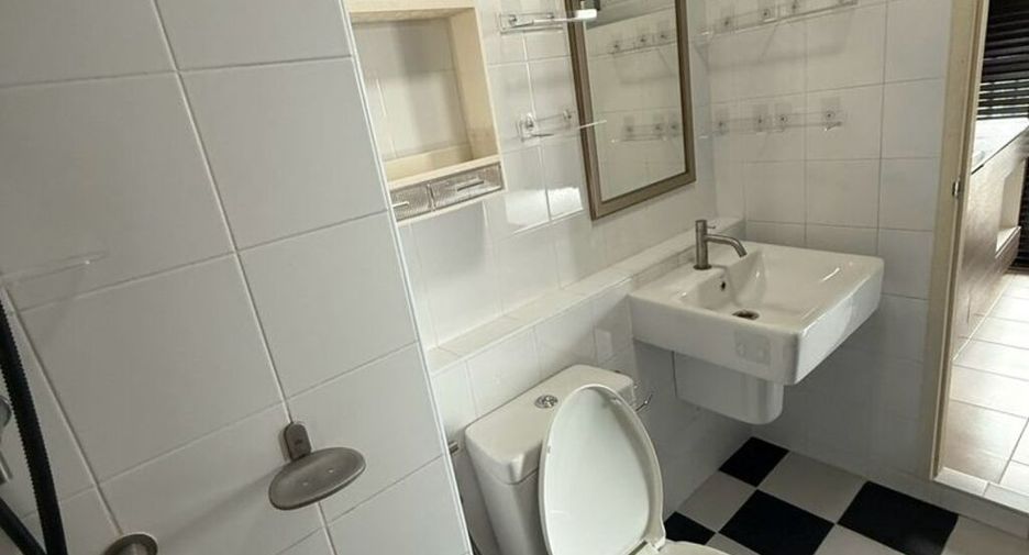Condo en venta de 1 habitaciones en Yan Nawa, Bangkok