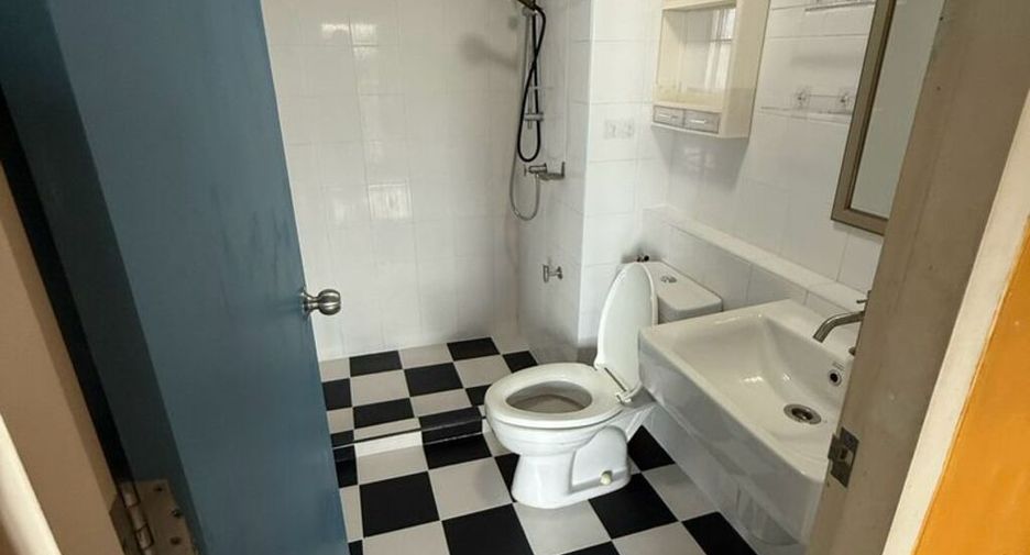 Condo en venta de 1 habitaciones en Yan Nawa, Bangkok