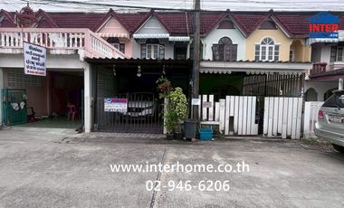 Reihenhaus zum Kauf mit 3 Zimmer in Thanyaburi, Pathum Thani