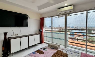 For sale 2 ベッドルーム condo in Bang Lamung, Chonburi