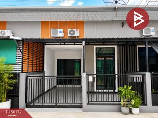 Reihenhaus zum Kauf mit 2 Zimmer in Mueang Samut Sakhon, Samut Sakhon