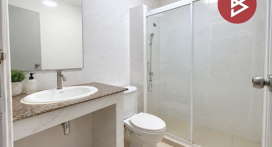 Reihenhaus zum Kauf mit 2 Zimmer in Mueang Samut Sakhon, Samut Sakhon