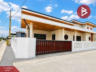 For sale 3 bedrooms house in Ban Bueng, Chonburi