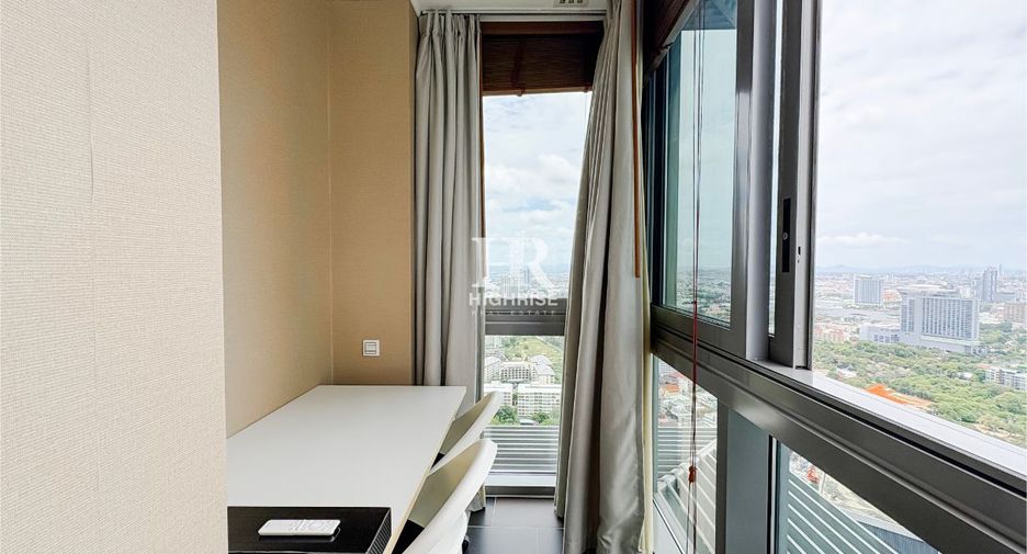À louer 2 chambres condo à Bang Lamung, Chonburi