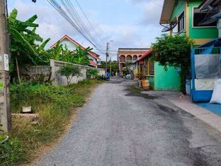 Terreno en venta en Phra Samut Chedi, Samut Prakan