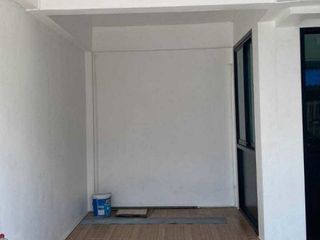Casa adosada en venta de 3 habitaciones en Bang Pa-in, Phra Nakhon Si Ayutthaya
