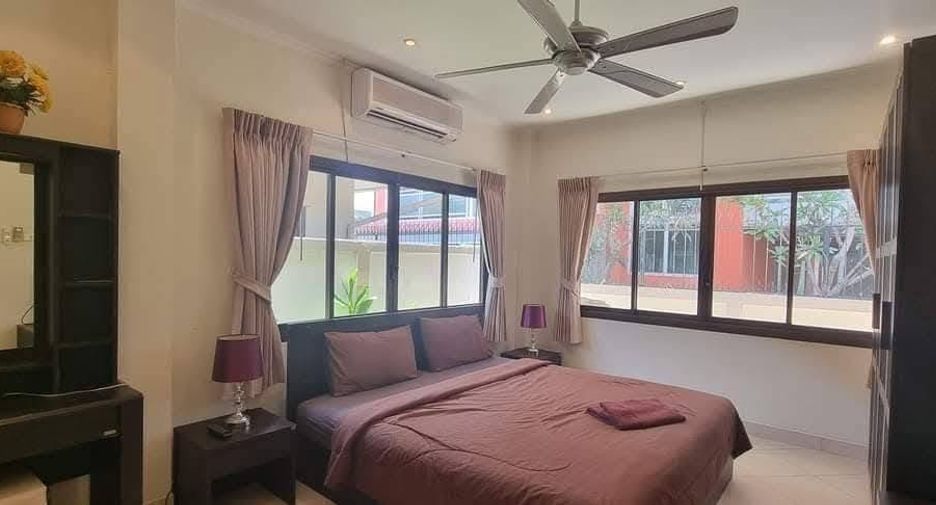 For rent 3 bedrooms villa in Jomtien, Pattaya