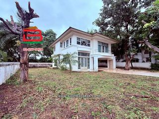 À vendre 3 chambres maison à Mueang Khon Kaen, Khon Kaen