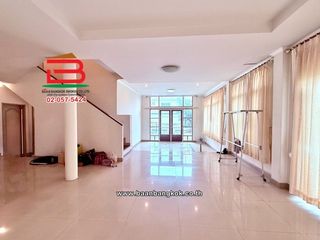 À vendre 3 chambres maison à Mueang Khon Kaen, Khon Kaen