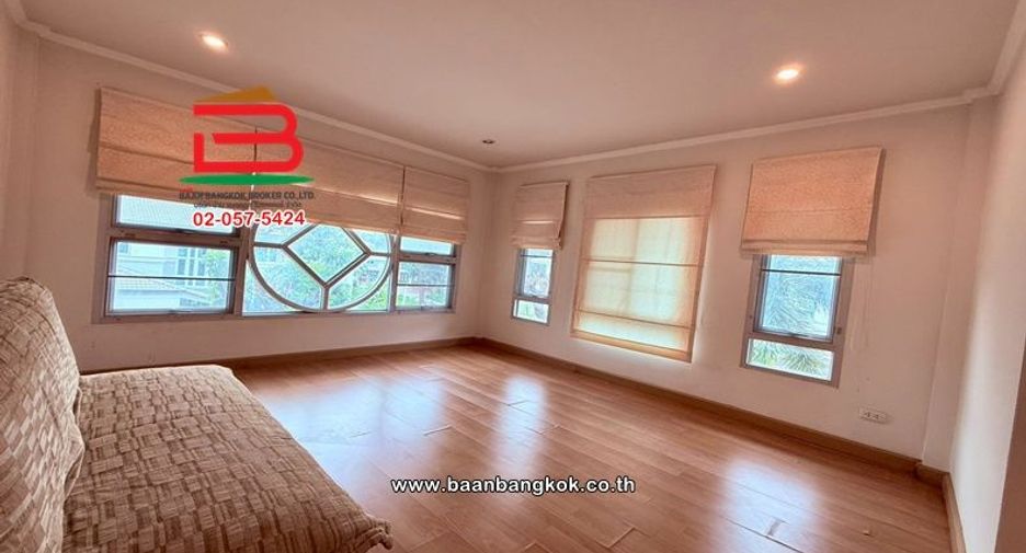 À vendre 3 chambres maison à Mueang Khon Kaen, Khon Kaen