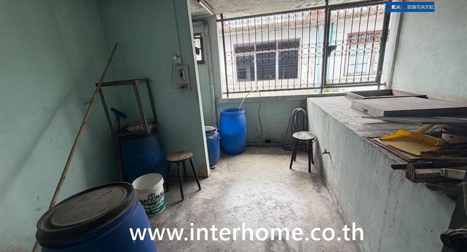 Gewerbefläche zum Kauf mit 4 Zimmer in Thon Buri, Bangkok