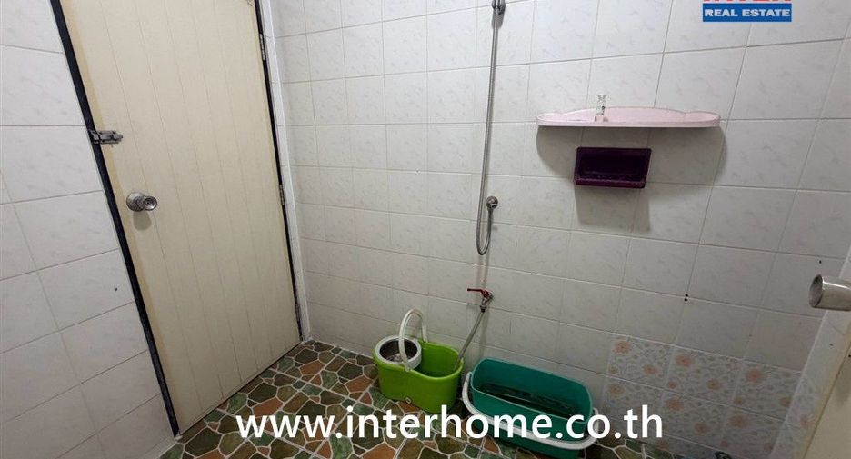 Gewerbefläche zum Kauf mit 4 Zimmer in Thon Buri, Bangkok