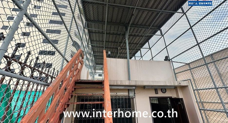 出售 4 卧室 商业空间 在 Mueang Nonthaburi, Nonthaburi