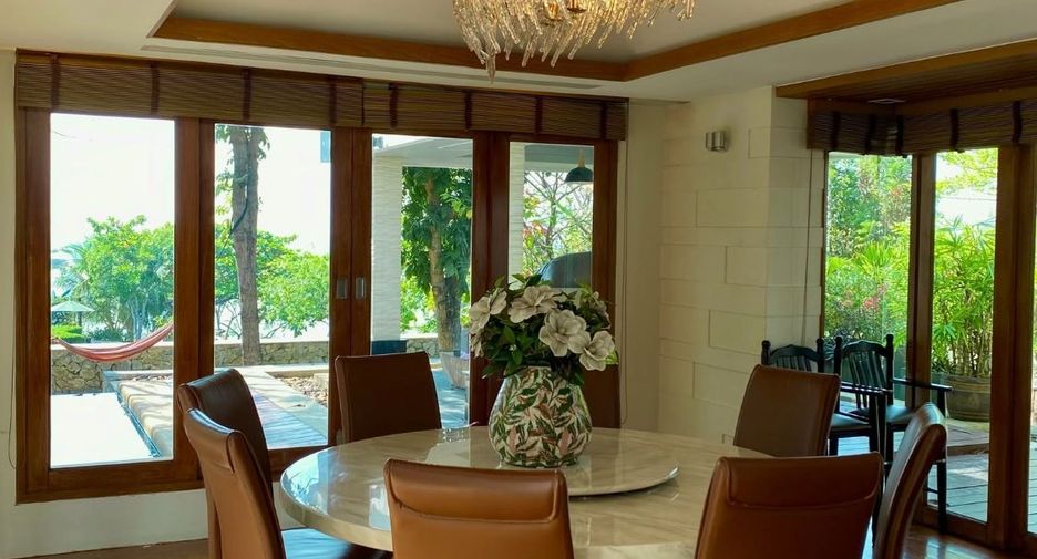 À louer et à vendre 5 chambres villa à Bang Lamung, Chonburi