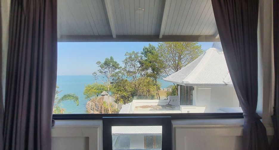 À louer et à vendre 5 chambres villa à Bang Lamung, Chonburi