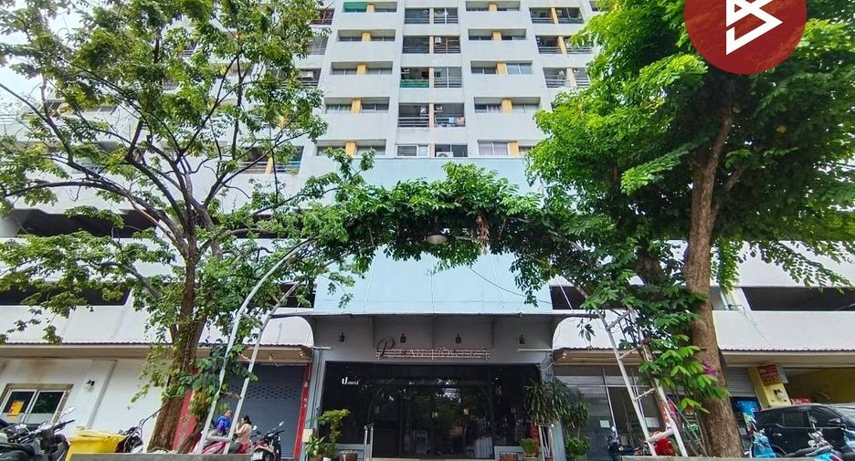 出售 1 卧室 公寓 在 Wang Thong Lang, 曼谷