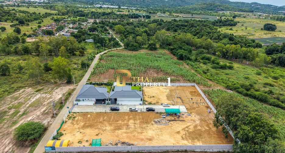 For sale 3 bedrooms villa in Hua Hin, Prachuap Khiri Khan