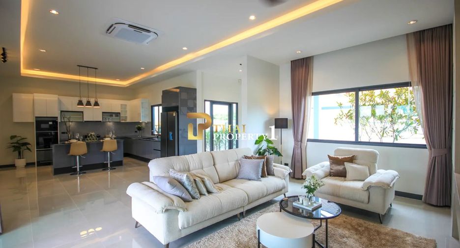 For sale 3 bedrooms villa in Hua Hin, Prachuap Khiri Khan