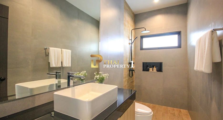 For sale 3 bedrooms villa in Hua Hin, Prachuap Khiri Khan