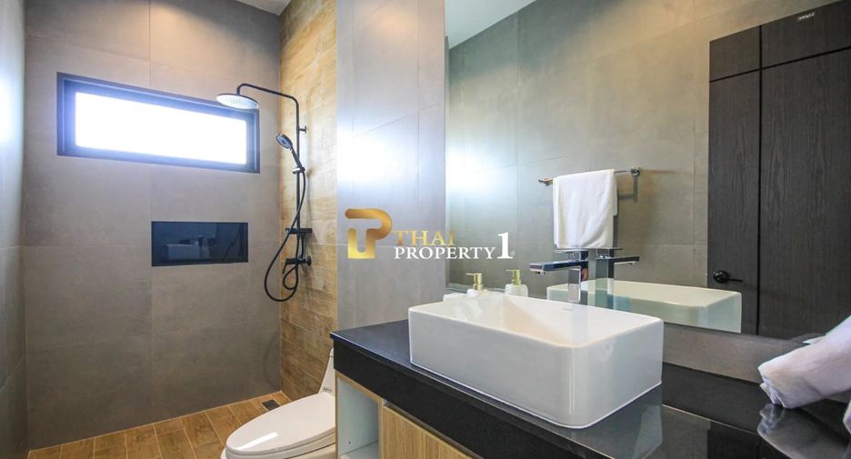 For sale 3 bedrooms villa in Hua Hin, Prachuap Khiri Khan