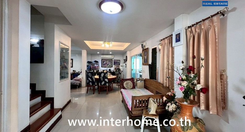 Haus zum Kauf mit 3 Zimmer in Lam Luk Ka, Pathum Thani