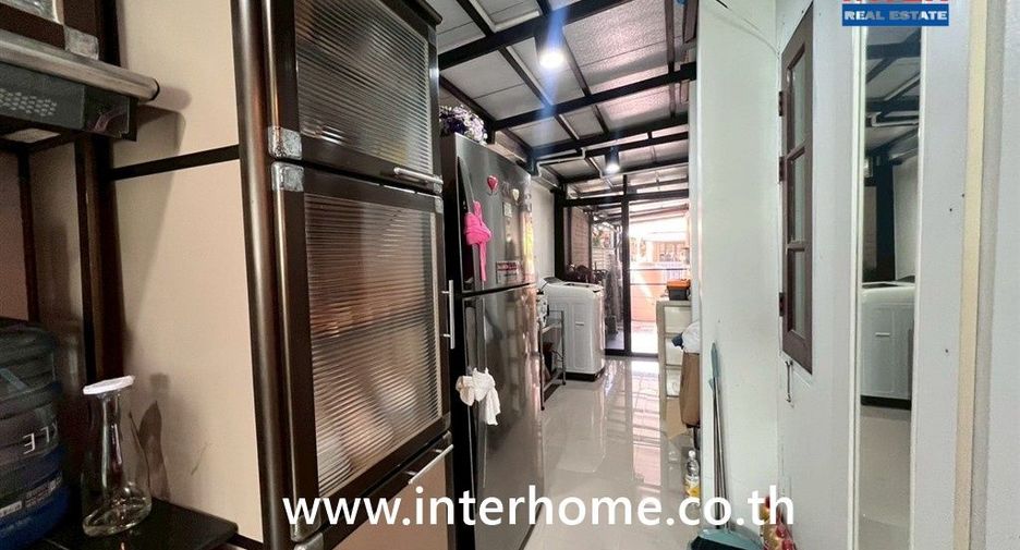 Haus zum Kauf mit 3 Zimmer in Lam Luk Ka, Pathum Thani