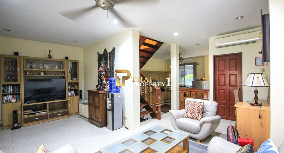 For sale 3 bedrooms townhouse in Cha Am, Phetchaburi