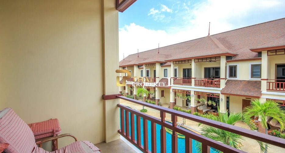 For sale 3 bedrooms townhouse in Cha Am, Phetchaburi
