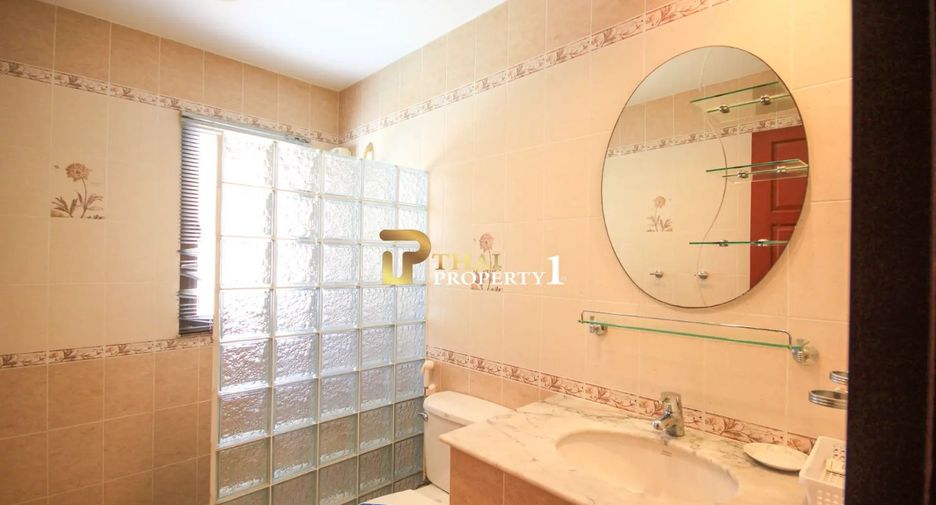 For sale 3 bedrooms townhouse in Cha Am, Phetchaburi