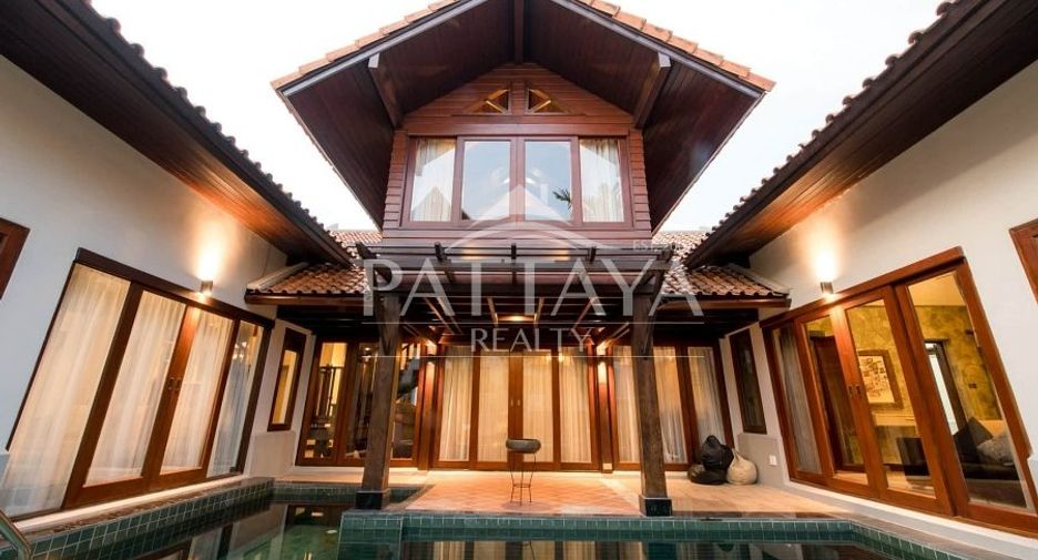 Casa en alquiler de 3 habitaciones en Jomtien, Pattaya
