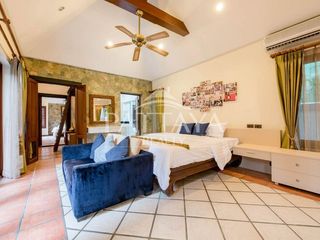 Casa en alquiler de 3 habitaciones en Bang Lamung, Chonburi