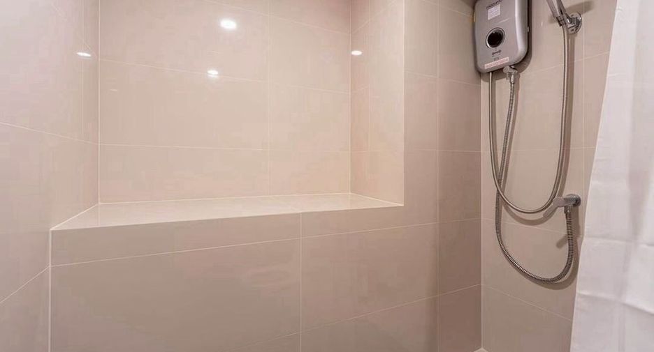 For rent 1 bed condo in Sathon, Bangkok