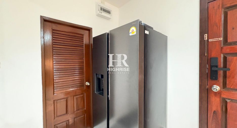 For rent 2 bedrooms condo in Bang Lamung, Chonburi