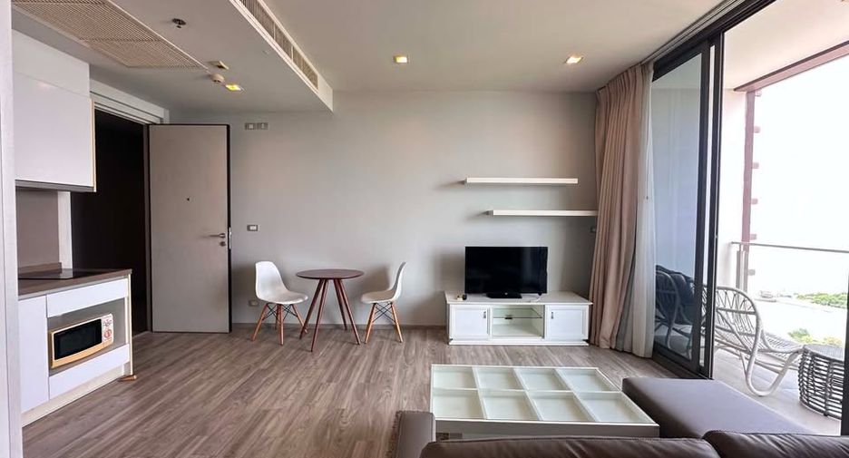 For rent 1 bed condo in Bang Lamung, Chonburi