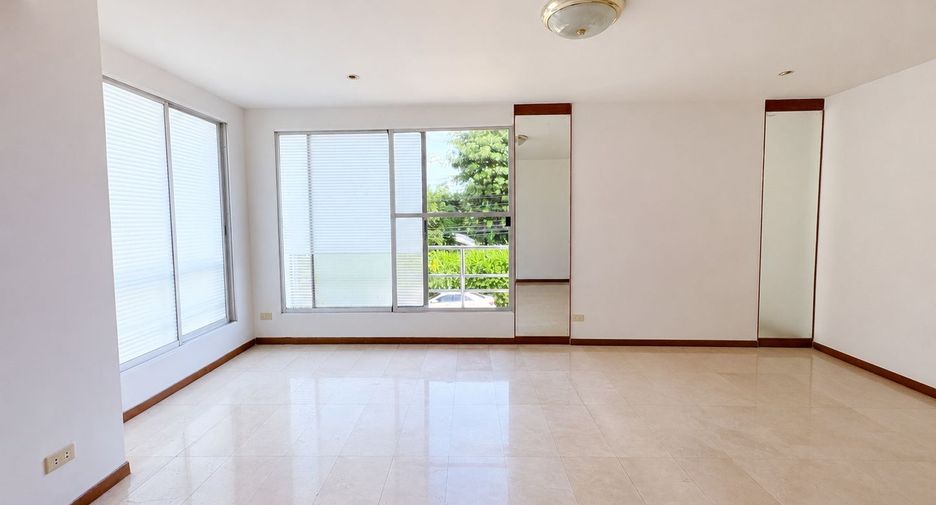 À vendre 3 chambres maison à Bang Phli, Samut Prakan