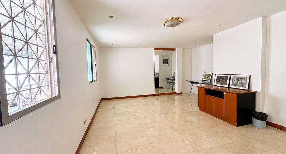 À vendre 3 chambres maison à Bang Phli, Samut Prakan