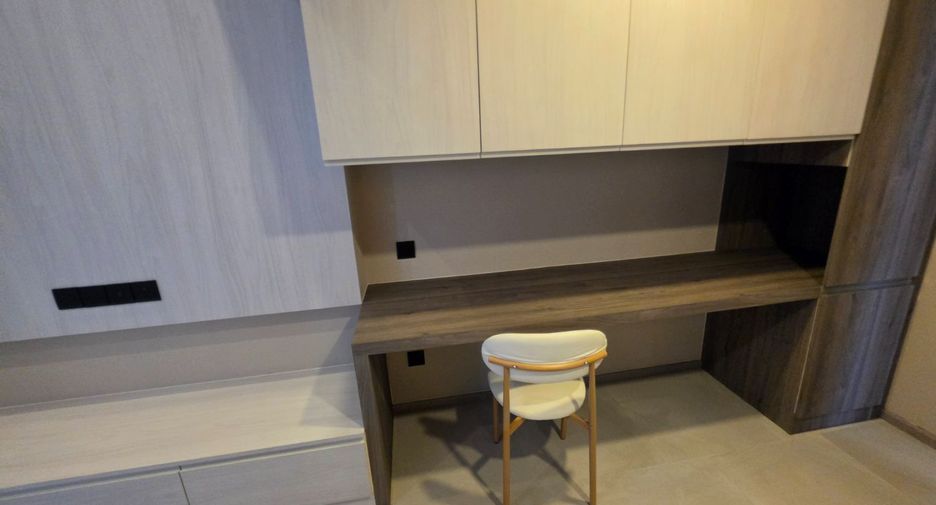 For rent 1 bed condo in Pathum Wan, Bangkok