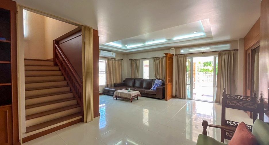 For rent 5 ベッドルーム villa in Hang Dong, Chiang Mai