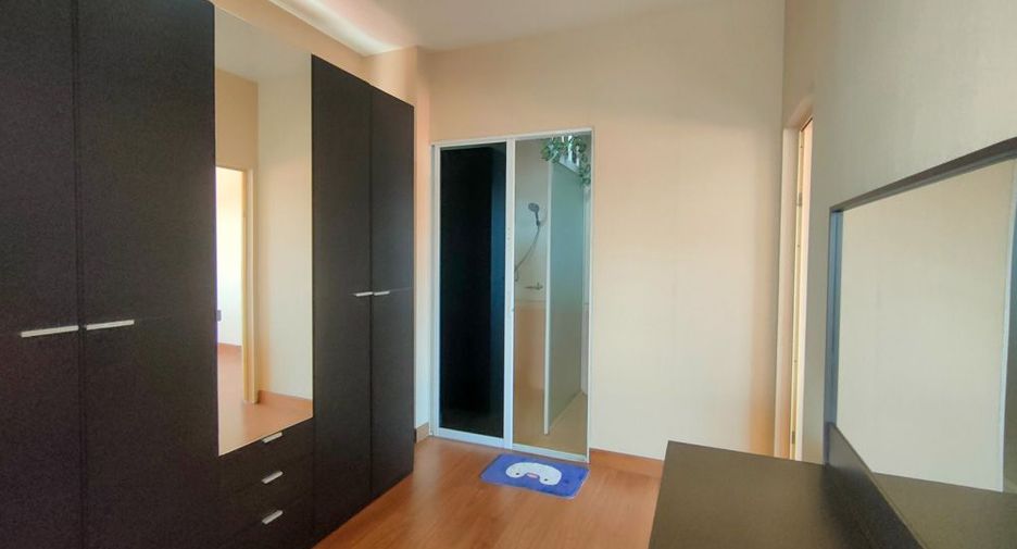For rent 5 ベッドルーム villa in Hang Dong, Chiang Mai