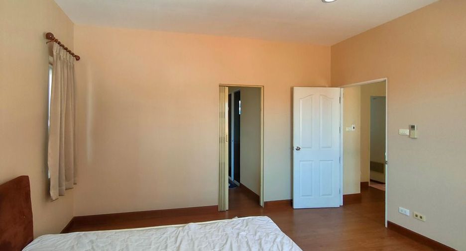For rent 5 ベッドルーム villa in Hang Dong, Chiang Mai