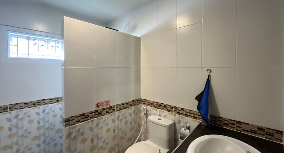 For rent 5 ベッドルーム villa in Hang Dong, Chiang Mai