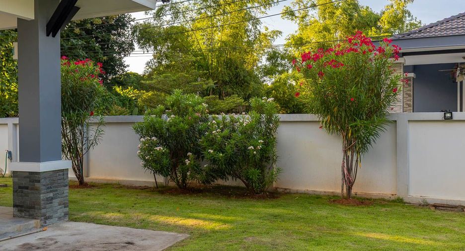 For sale 3 bedrooms house in Warin Chamrap, Ubon Ratchathani