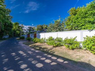 For sale 3 bedrooms house in Warin Chamrap, Ubon Ratchathani