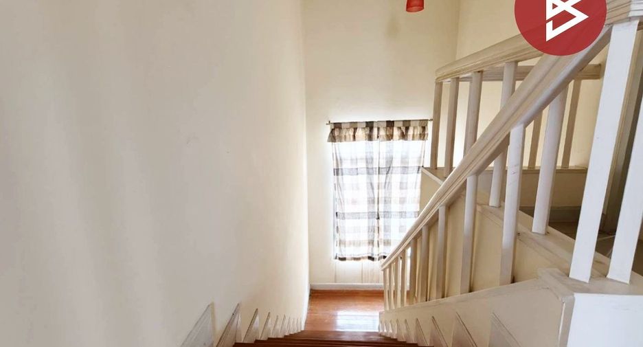 For sale 3 bedrooms house in Ban Pho, Chachoengsao