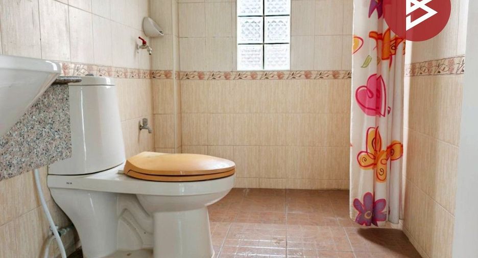 For sale 3 bedrooms house in Ban Pho, Chachoengsao