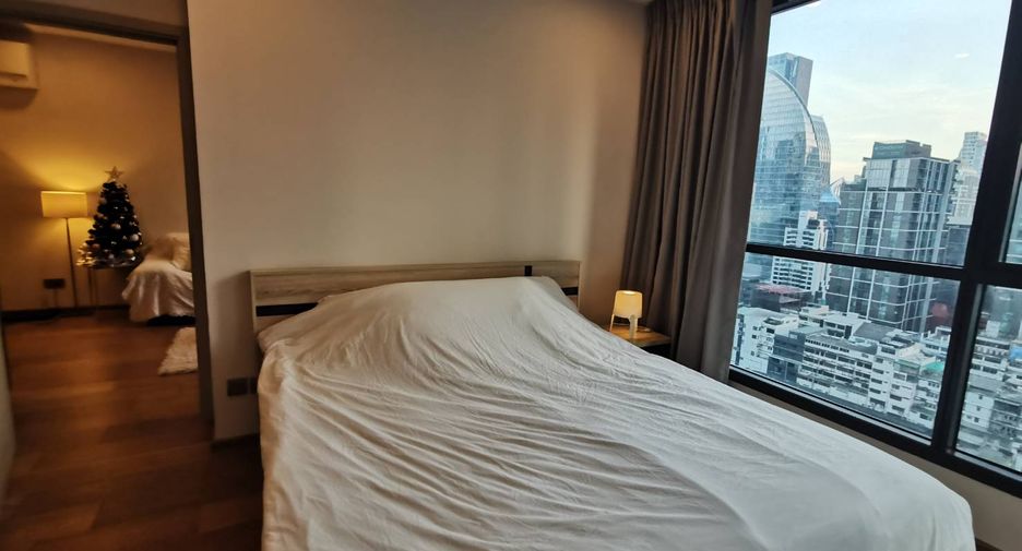 À louer 2 chambres condo à Pathum Wan, Bangkok
