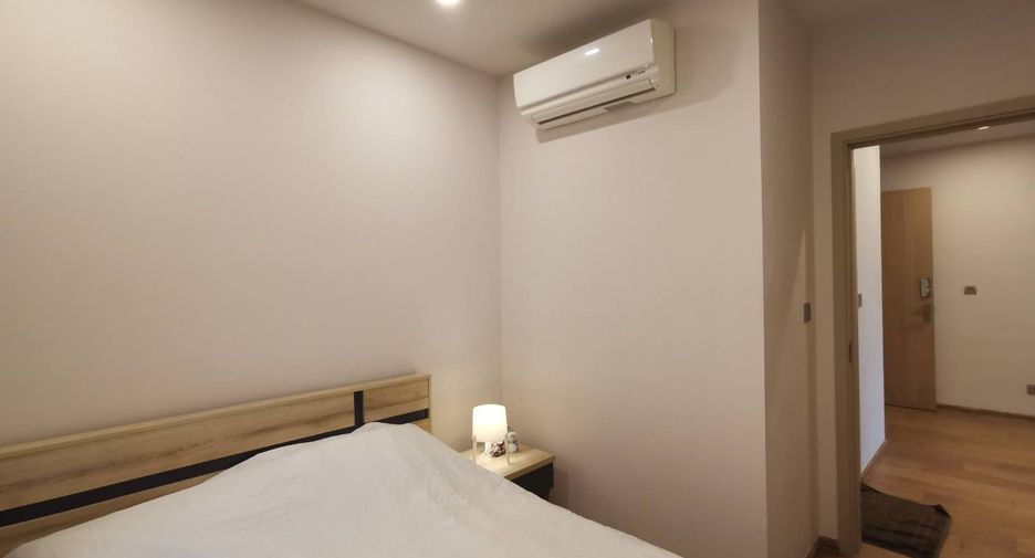 À louer 2 chambres condo à Pathum Wan, Bangkok